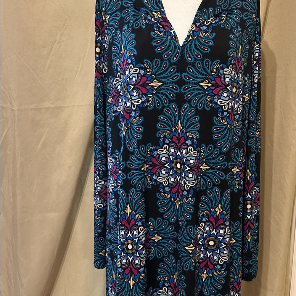 Nicole by Nicole Miller Black and Blue Midi Dress